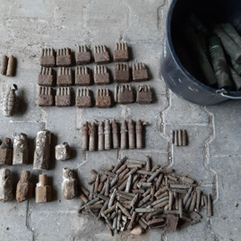 Div. Infantriemunition + Handgranate US MK2.jpg