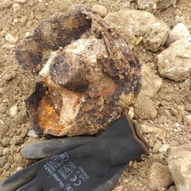 Bombenboden mit Sprengstoff Traunstein, 2020.jpg