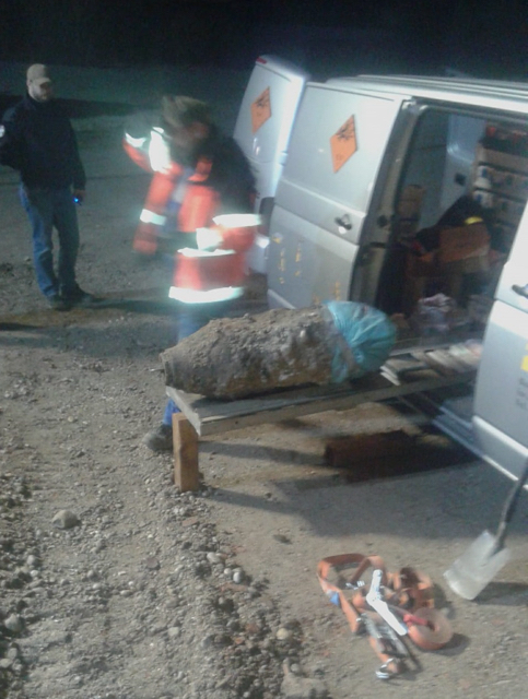Abtransport 500lbs Blindgänger entschärft München, 2018.jpg