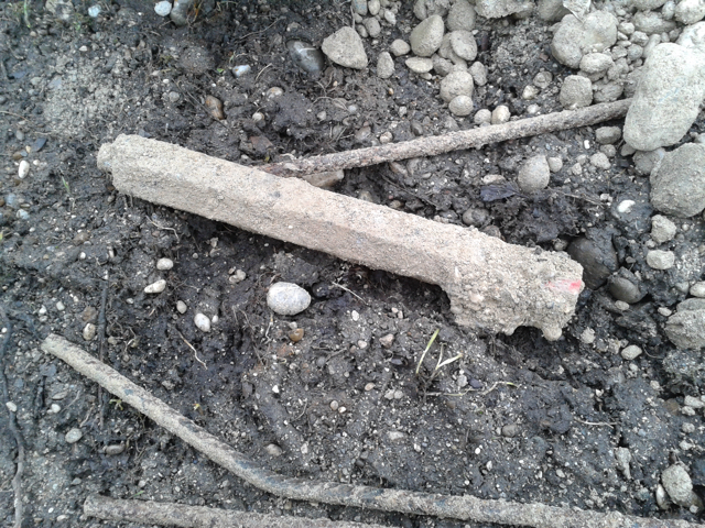 Stabbrandbombe Kal 4 lbs komplett, 2014.jpg